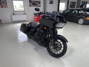 HARLEY DAVIDSON ROAD GLIDE SPECIAL