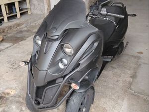 MAXI SCOOTER 3 ROUES 500 CM3