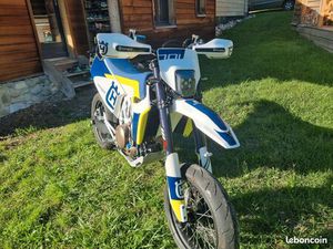 SUPERBE 701 HUSQVARNA SM