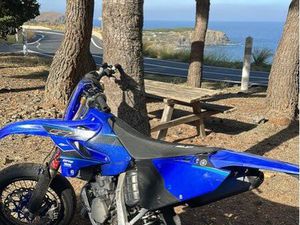125 YZ YZE