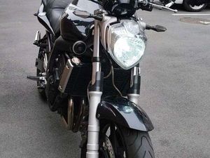 YAMAHA FZ6