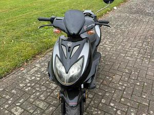 ② KEEWAY FACT 50 CC CLASSE A ROULE NICKEL POUR 675€!