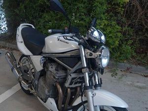 SUZUKI BANDIT 600 BLANC (FULL 74CH - CT ET CG OK)