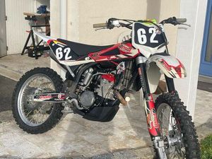 CROSS HUSQVARNA 250 TC