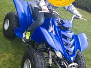 QUAD 80 RAPTOR EN EXCELLENT ÉTAT