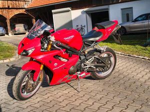TRIUMPH DAYTONA 675 MOTORRAD
