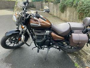 ROYAL ENFIELD - METEOR 350 SUPER NOVA