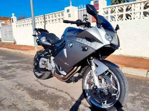BMW - F800ST