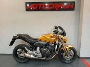 HONDA - CB 600F HORNET