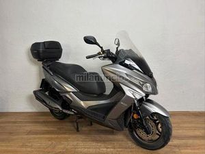 KYMCO - GRAND DINK 300