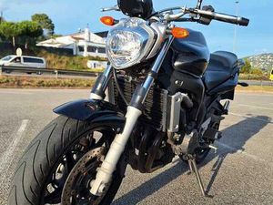 YAMAHA - FAZER 600 FZ6