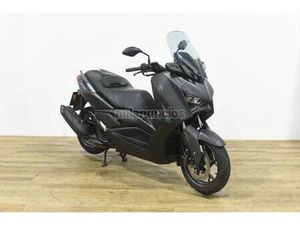 YAMAHA - XMAX 125