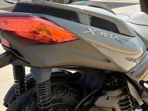YAMAHA - XMAX125 TECH MAX
