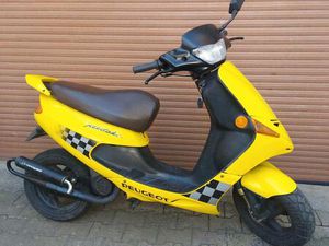 ROLLER PEUGEOT SPEEDAKE MIT 25 PAPIERE