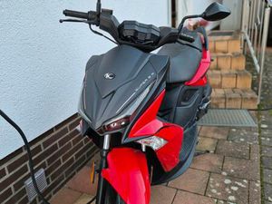 KYMCO SUPER 8 IN ROT