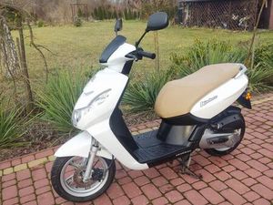 PEUGEOT KISBEE 50 4T WTRYSK 19R 8TYS KM JAWORZNIA