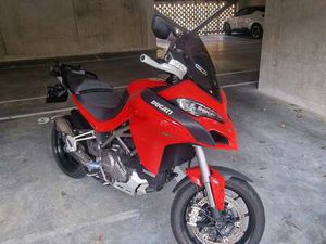 DUCATI MULTISTRADA 1260 S MET VOLLEDIGE KOFFERSET ROOD