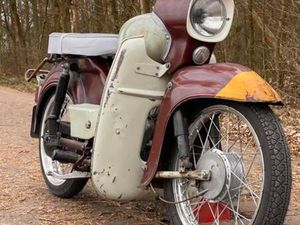 SIMSON STAR MIT PAPIEREN, VIERGANGGETRIEBE, ORIGINALLACK