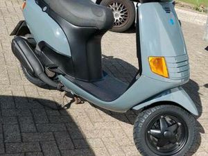 PIAGGIO SKR 125 ROLLER