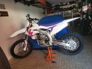 VENDO YAMAHA YZF 250 R EDIÇÃO 50 ANOS BEJA (SANTIAGO MAIOR E SÃO JOÃO BAPTISTA)