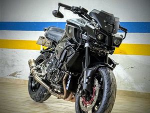 YAMAHA MT10 BLACK QUELUZ E BELAS