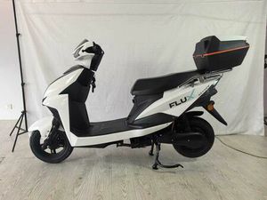 MOTA ELÉTRICA FLUX RUNNER NOVA – SEM CARTA, ATÉ 60 KM DE AUTONOMIA! ALBUFEIRA E OLHOS DE ÁGUA