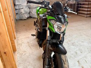 KAWASAKI Z650