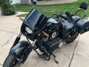 2013 VICTORY JUDGE CRUISER (LOW MILAGE)