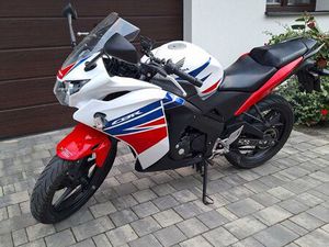 HONDA CBR 125 JC50 2017 R / KAT B NOWE BRZESKO