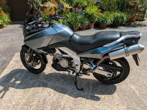 SUZUKI V-STROM DL 1000 / TOP ZUSTAND / LEOVINCE SOUND / 43.500 KM