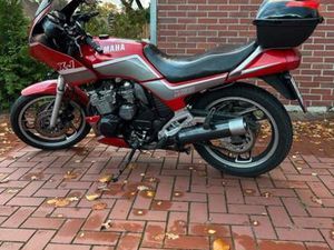 YAMAHA XJ 600 73 PS