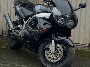 HONDA CBR 900RR SC33 !!! BITTE LESEN!!!