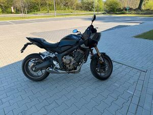 ◊HONDA CB 650 R NEUWERTIG, E-CLUTCH, 1500 KM/ 2024◊