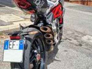 MV AGUSTA BRUTALE 800 - TANTO CARBONIO