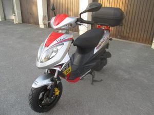 MOFA-ROLLER-BEELINE-VELOCE GT.RENTNER-ROLLER.ZWEITER HAND.25 KMH.