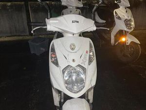 3 ROLLER SYM XPRO 50 DEFEKT