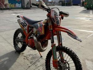 KTM - EXC 300 SIX DAYS