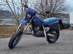 YAMAHA TT 600 SUPERMOTO CANTON BERNE -