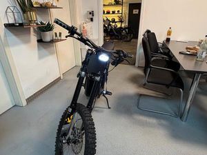 SURRON LIGHT BEE ELEKTRO DIRT BIKE MIT STRASSENZULASSUNG
