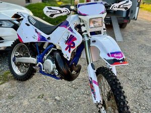 YAMAHA WRZ 250 ENDURO