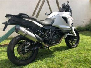 KTM 1290 SUPER ADVENTURE T