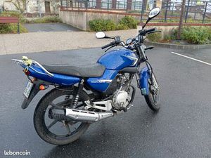 MOTO YAMAHA YBR