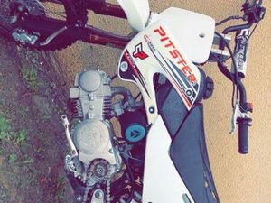VENDS MOTO DIRT
