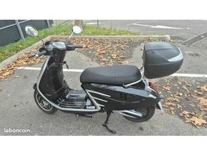 SCOOTER ÉLECTRIQUE TILSCOOT R