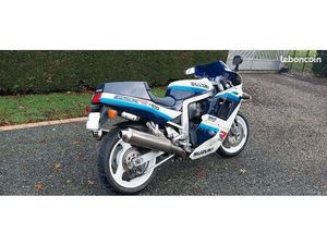 SUZUKI 1100 GSXR 1990