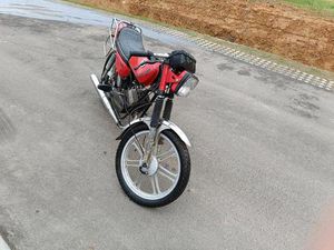 ZÜNDAPP CS25 MIT VIELEN ERSATZTEILEN