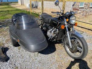 1978 HONDA GOLDWING WITH SIDECAR. RUNS AND DRIVES.