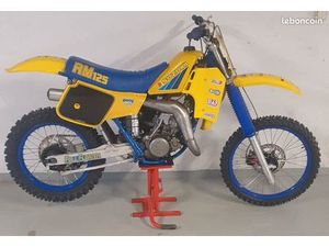 SUZUKI 125 RM 1985
