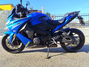 SUZUKI GSX S 1000F
