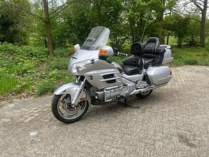 HONDA GL 1800 GOLD WING DUAL C-ABS DELUXE 30TH ANNIVERSARY — MOTOREN | HONDA — MARKTPLAATS